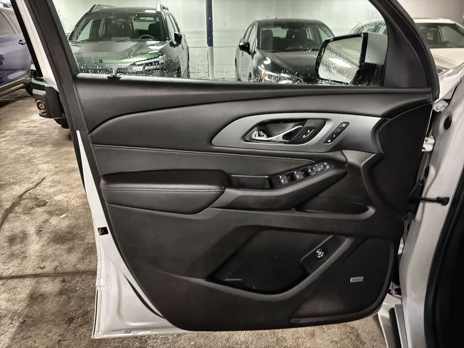 Thumbnail: 2019 Chevrolet Traverse - 10