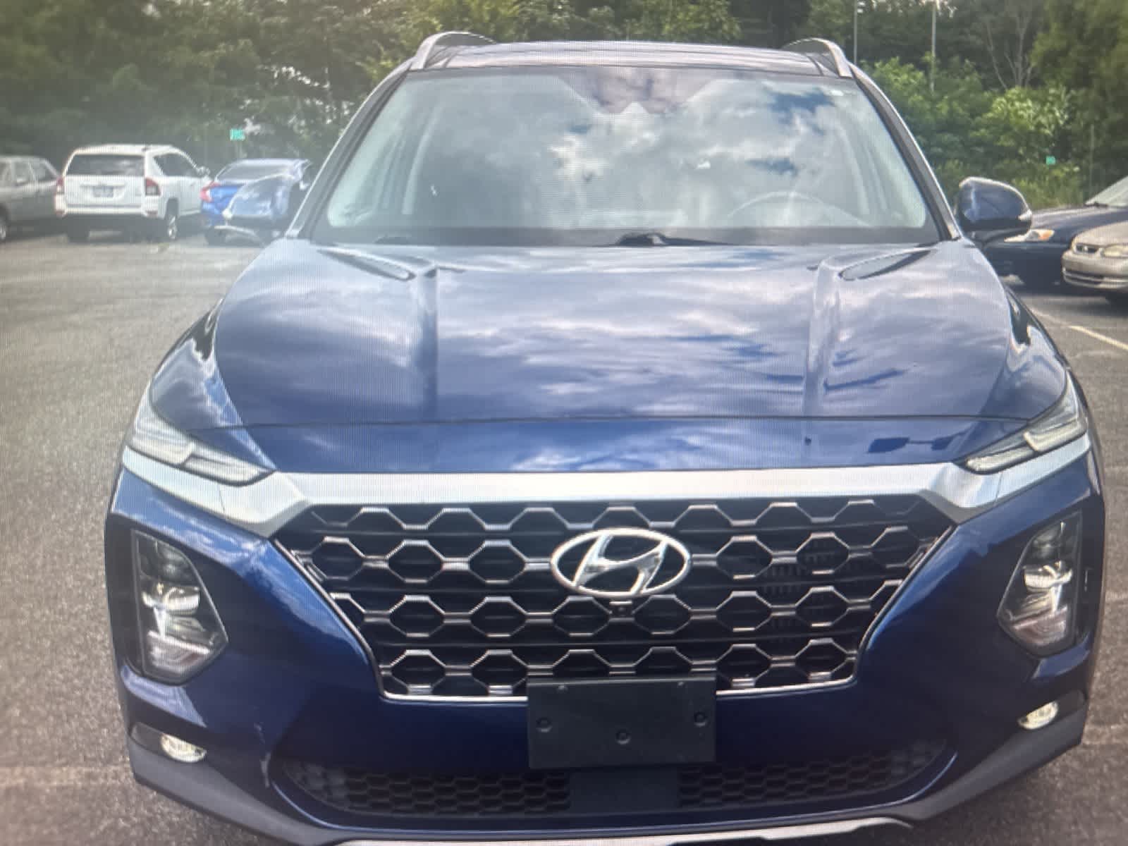 Thumbnail: 2019 Hyundai Santa Fe - 10