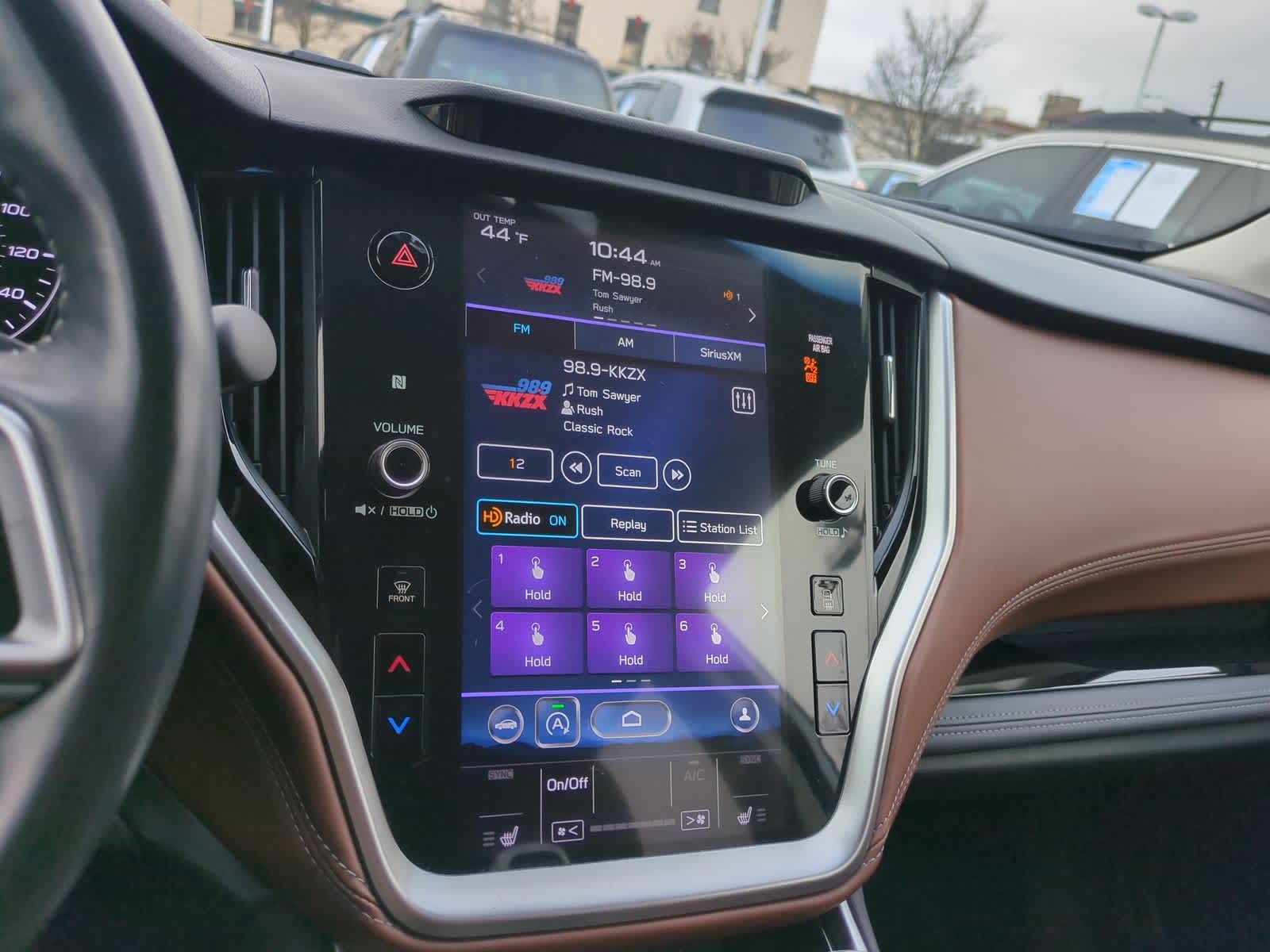 Thumbnail: 2022 Subaru Outback - 32