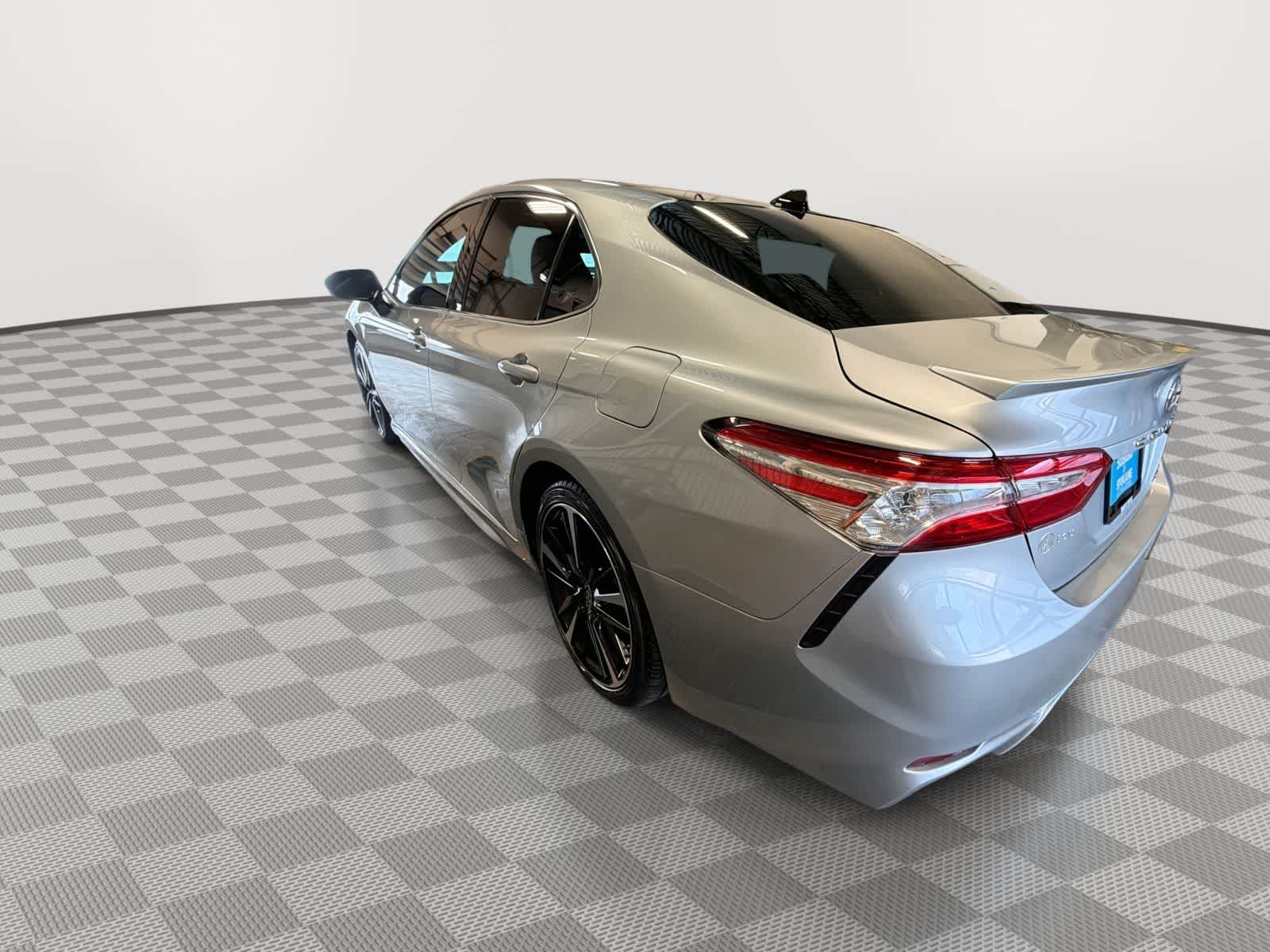 2020 Toyota Camry XSE - Photo 6