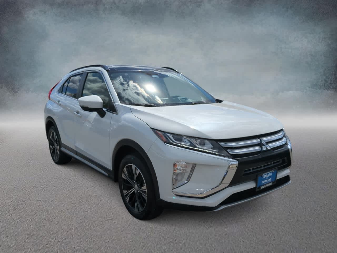 2019 Mitsubishi Eclipse Cross SEL photo 2