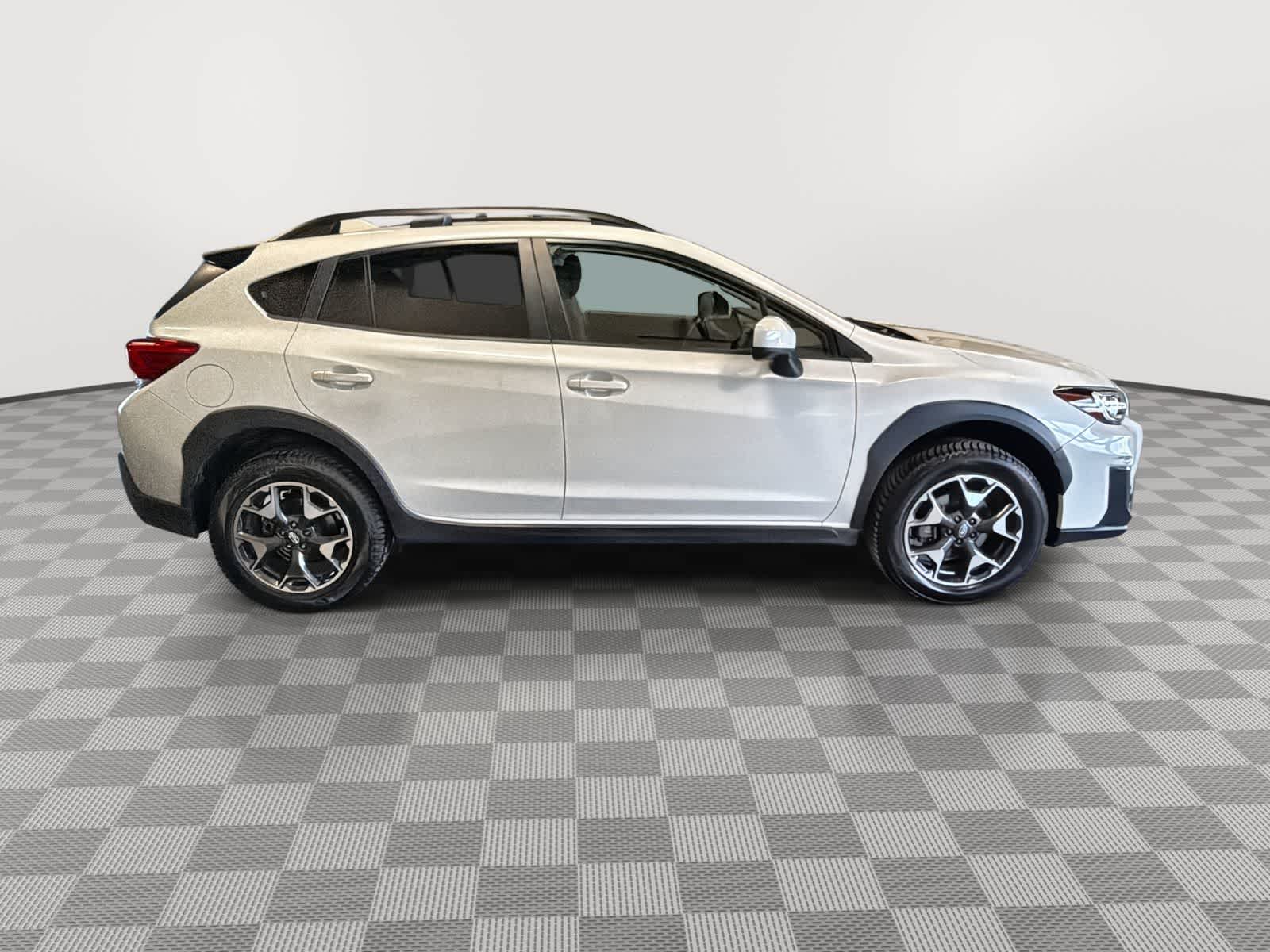 Thumbnail: 2019 Subaru Crosstrek - 9