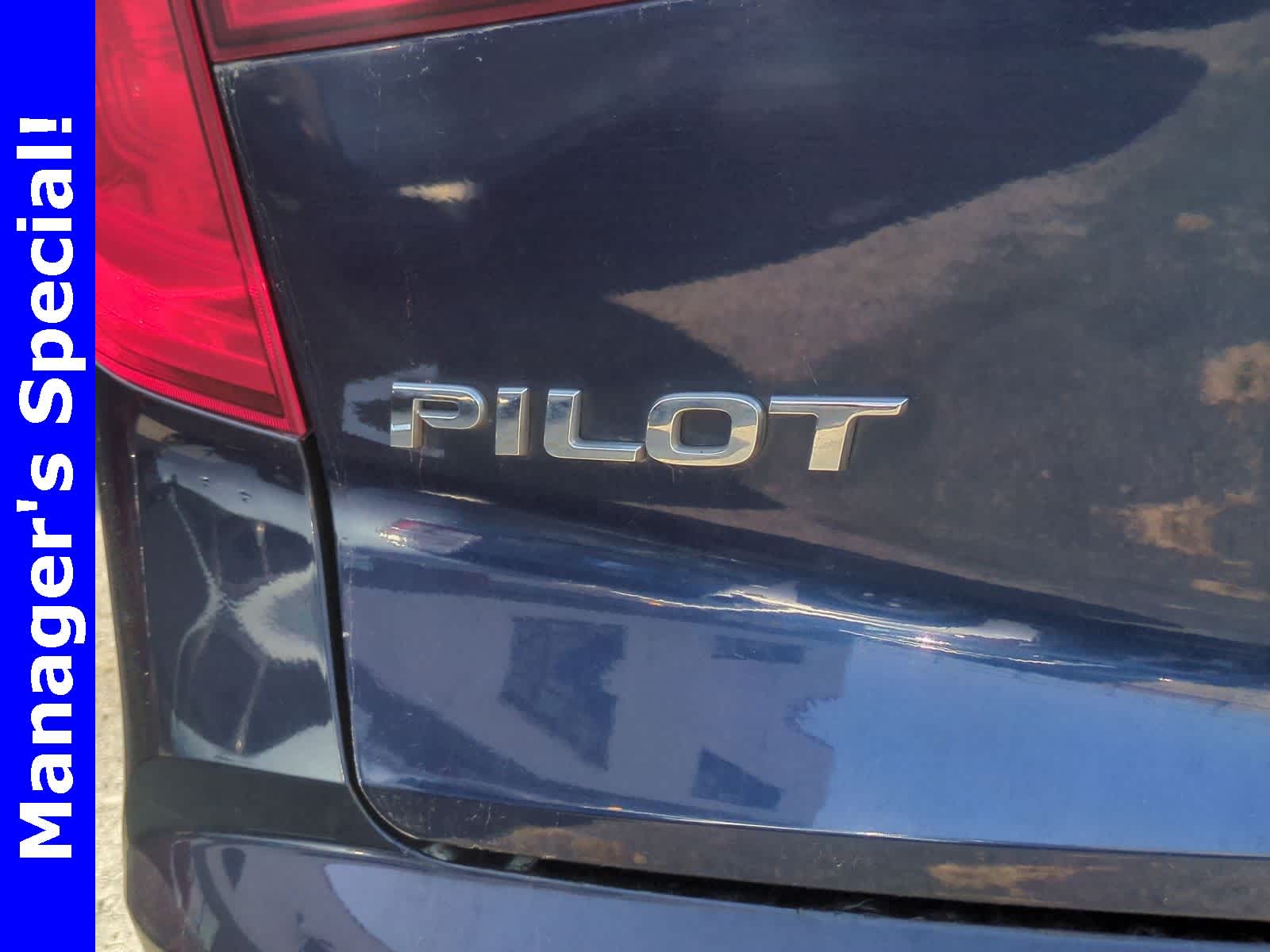 Thumbnail: 2018 Honda Pilot - 13