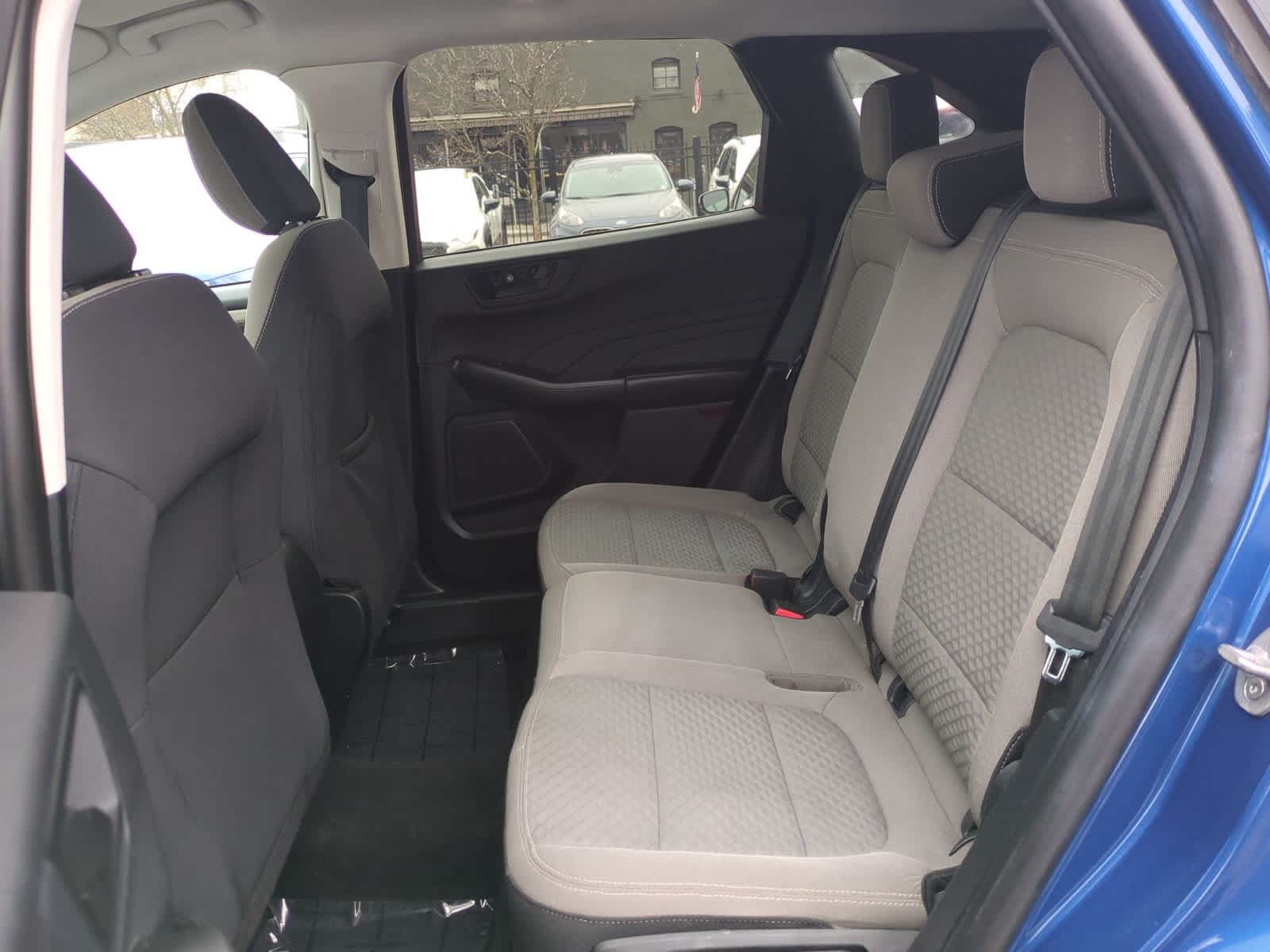 Thumbnail: 2022 Ford Escape - 20