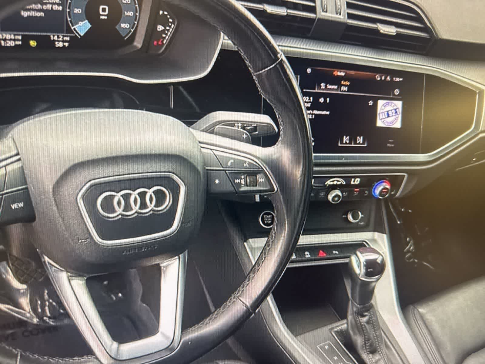 Thumbnail: 2022 Audi Q3 - 10