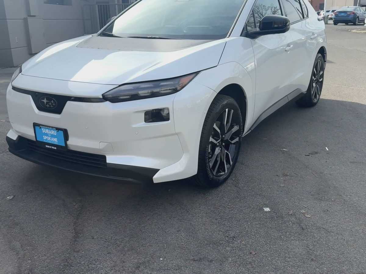 Thumbnail: 2026 Subaru Solterra - 4