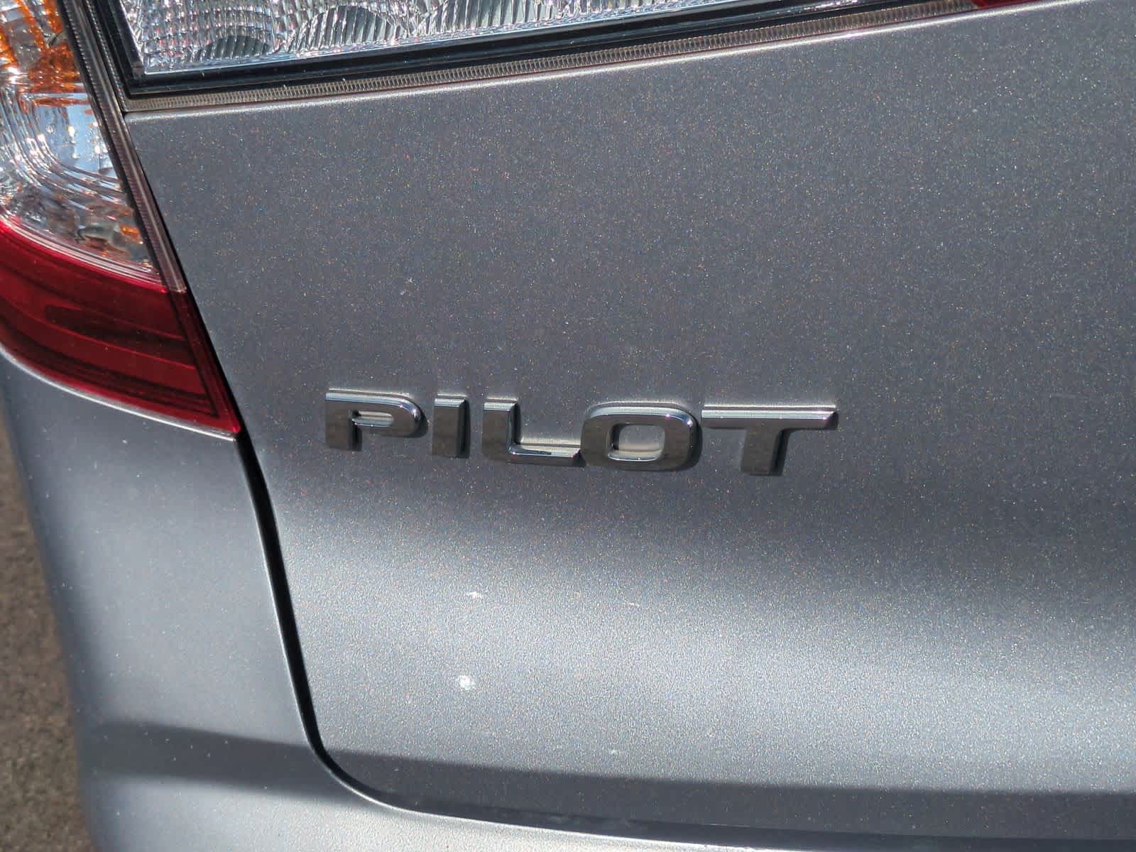 Thumbnail: 2022 Honda Pilot - 13