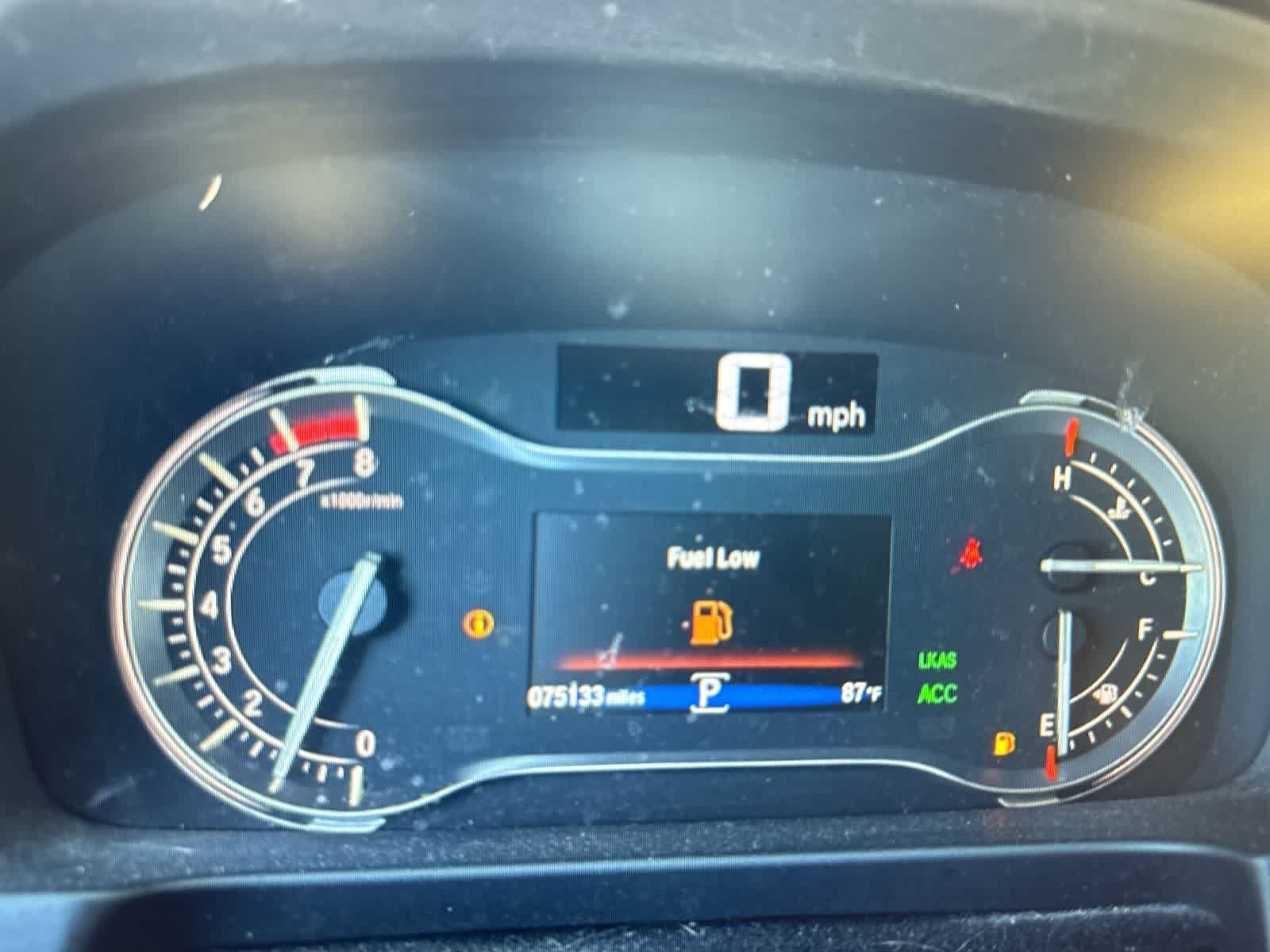 Thumbnail: 2017 Honda Pilot - 22