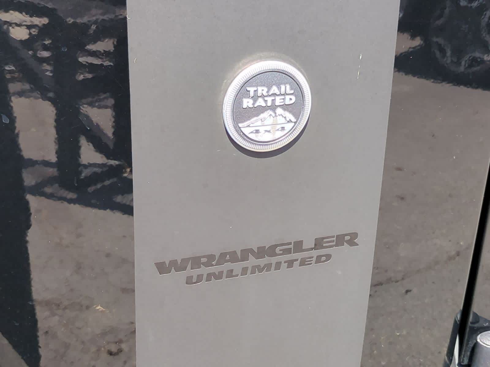 Thumbnail: 2012 Jeep Wrangler - 13