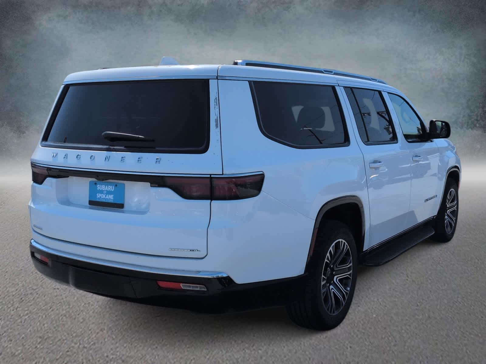 Thumbnail: 2023 Jeep Wagoneer - 8