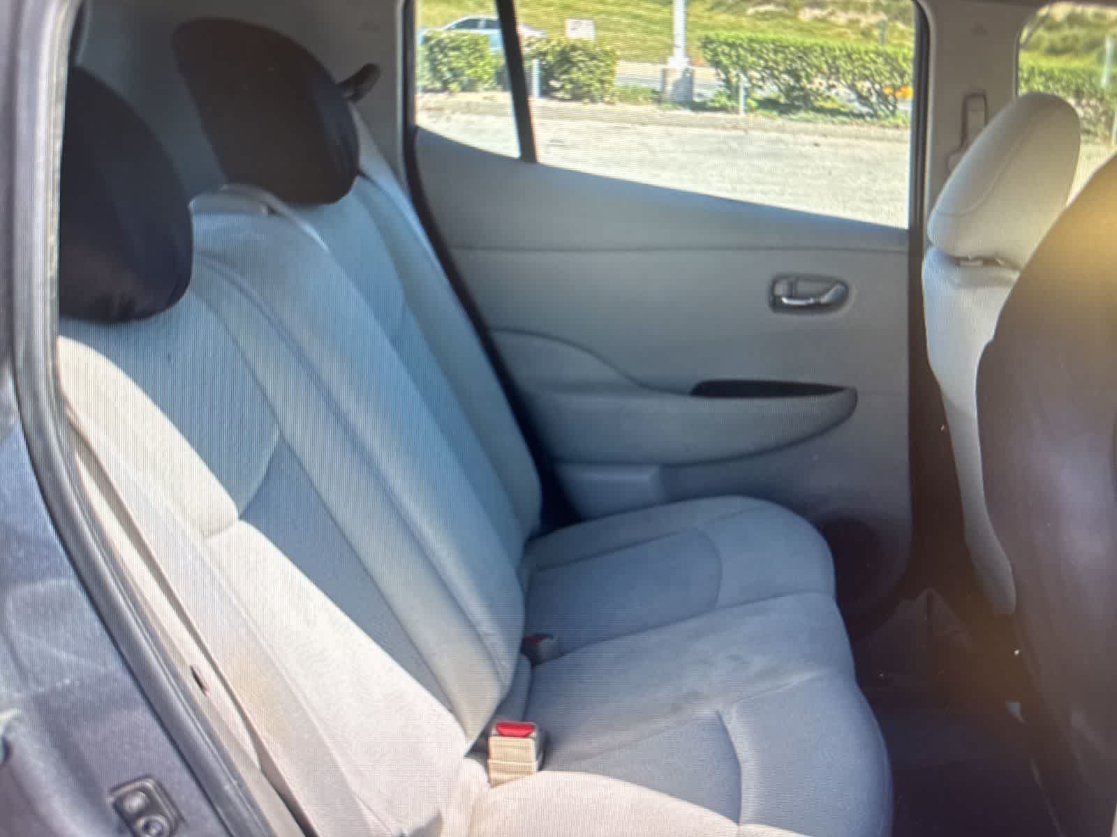 Thumbnail: 2015 Nissan Leaf - 13