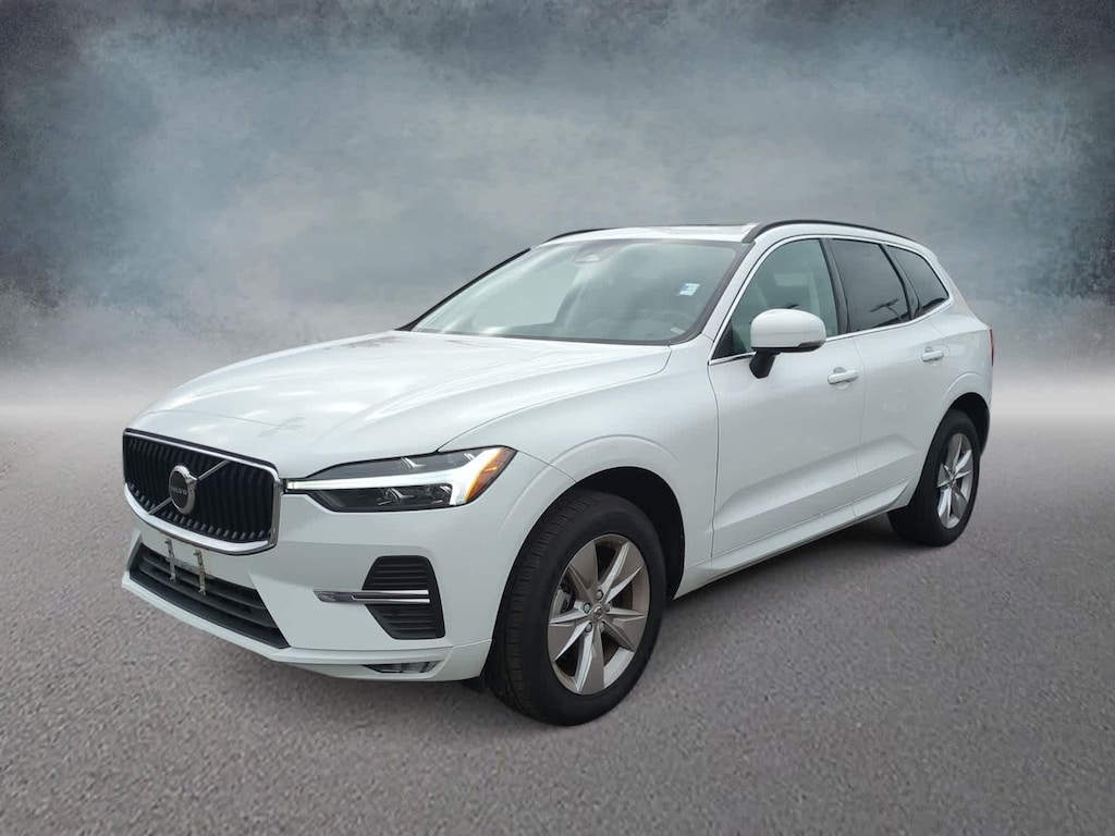Used 2022 Volvo XC60 Momentum SUV