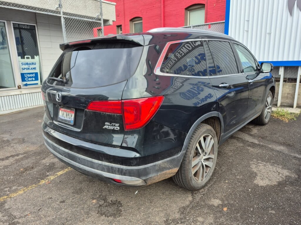 Used 2018 Honda Pilot Elite SUV