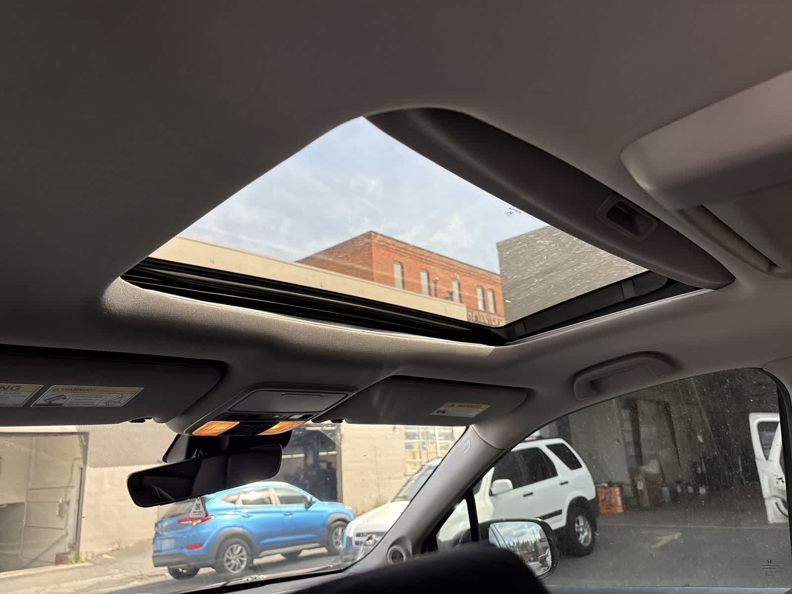 Thumbnail: 2022 Honda Pilot - 20