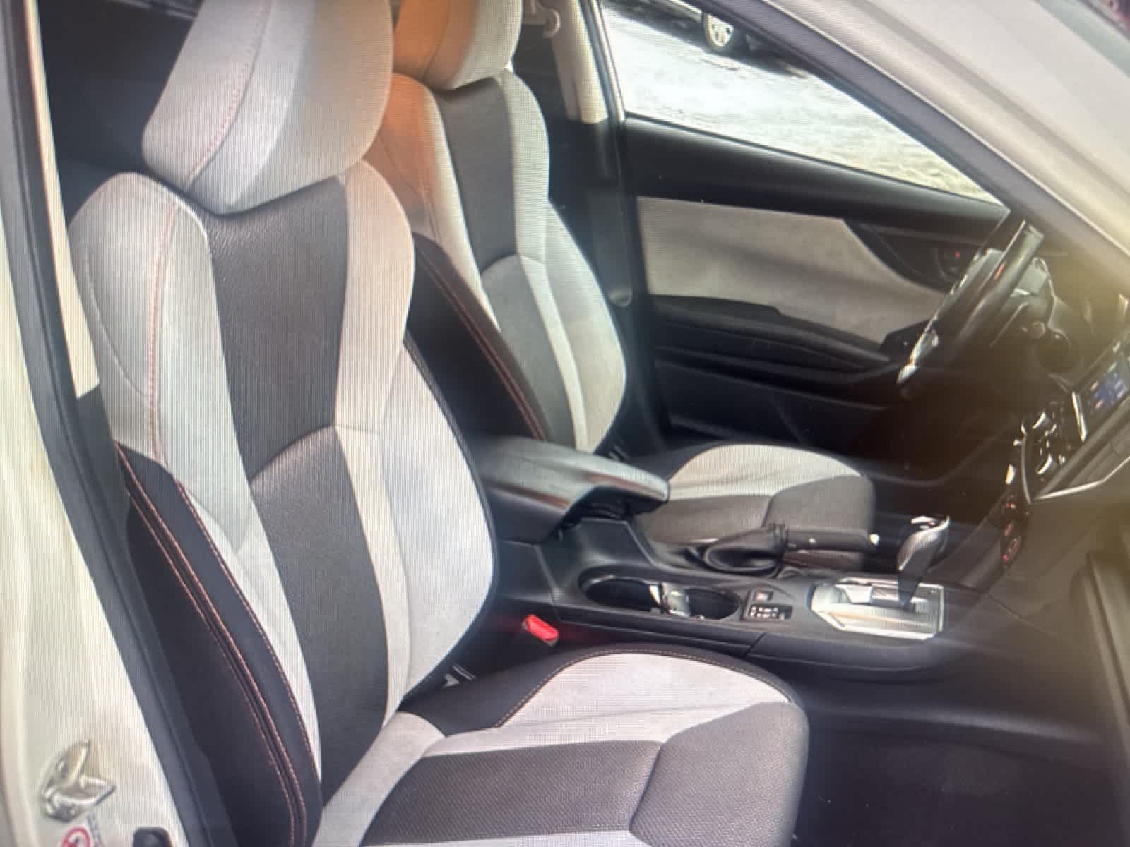 Thumbnail: 2019 Subaru Crosstrek - 10