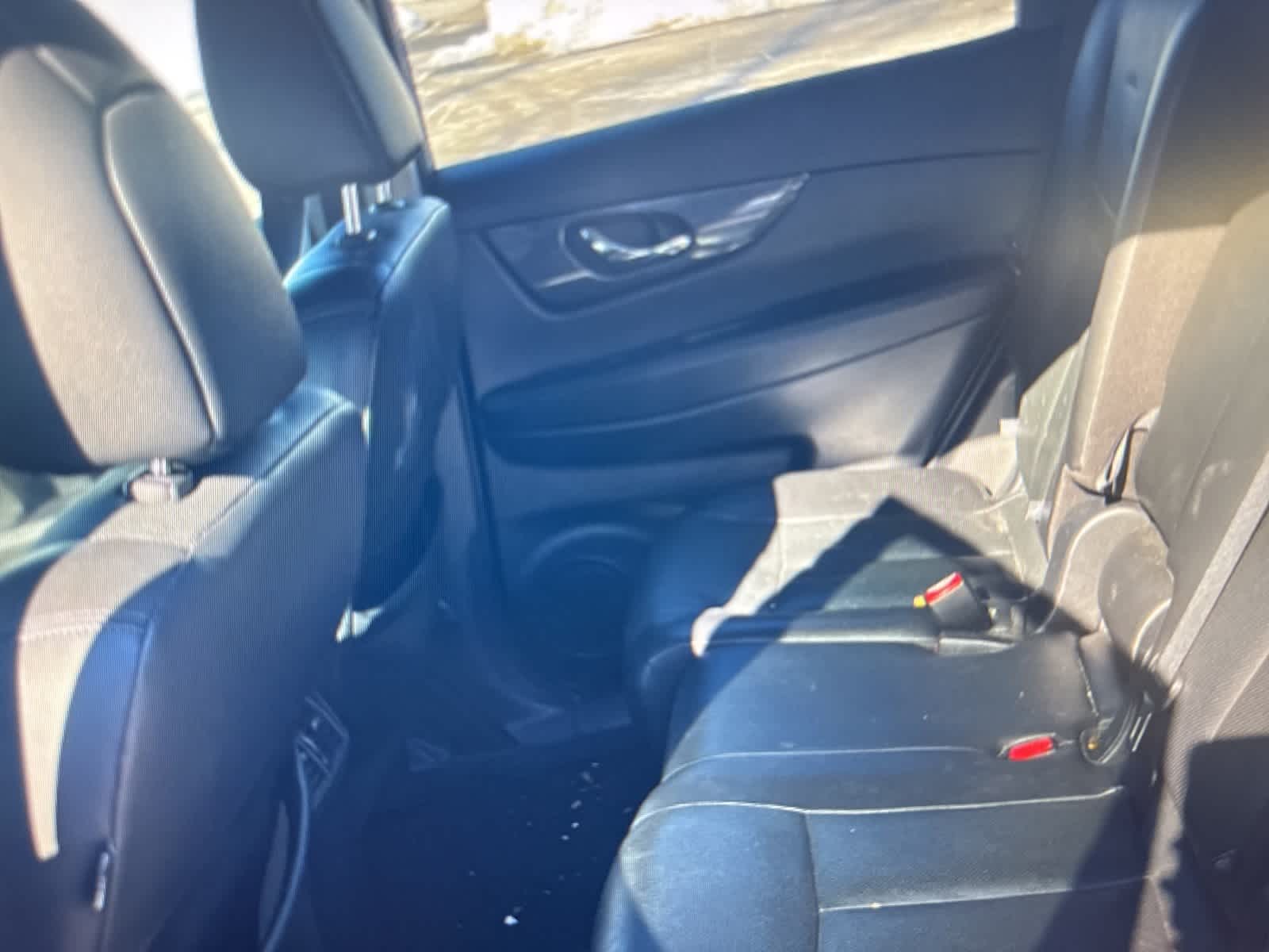 Thumbnail: 2016 Nissan Rogue - 12