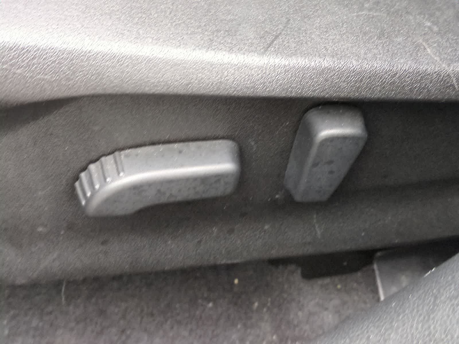 Thumbnail: 2019 Subaru Crosstrek - 18