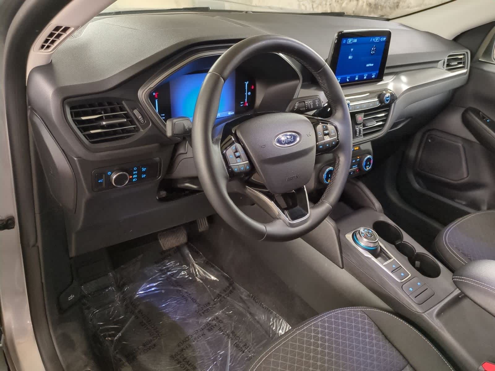 Thumbnail: 2024 Ford Escape - 10