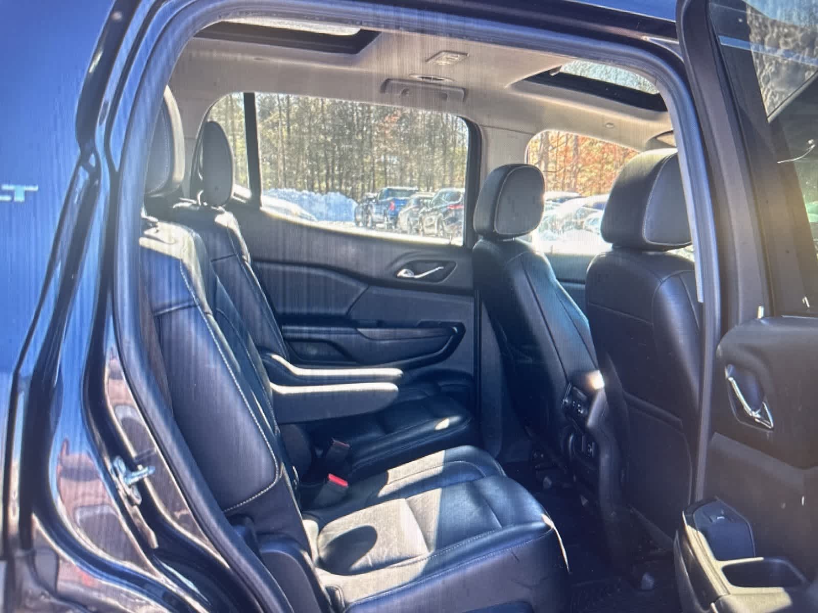 Thumbnail: 2018 GMC Acadia - 12