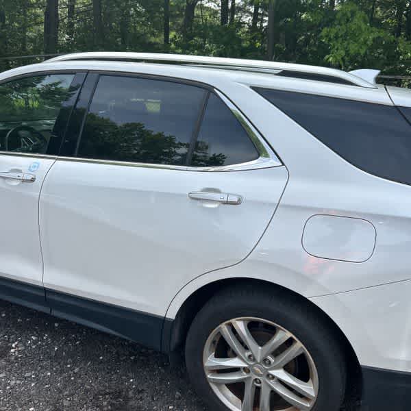 Thumbnail: 2019 Chevrolet Equinox - 4