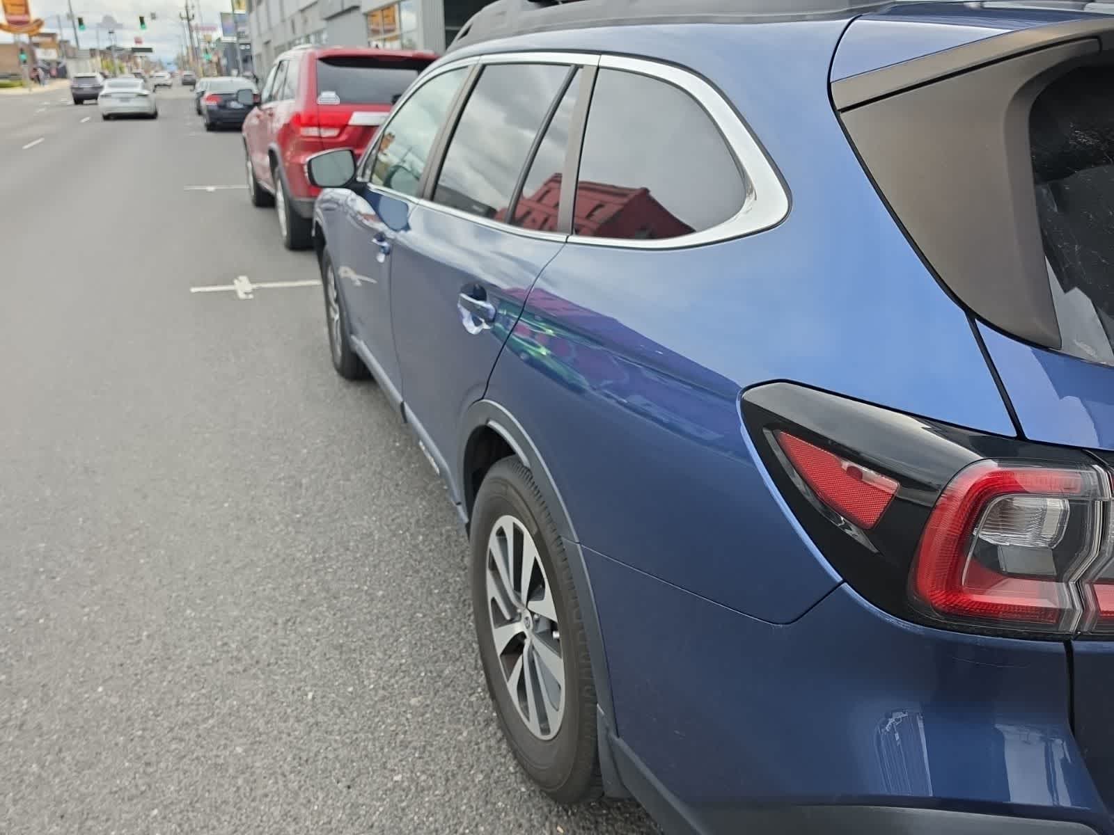 Thumbnail: 2021 Subaru Outback - 3