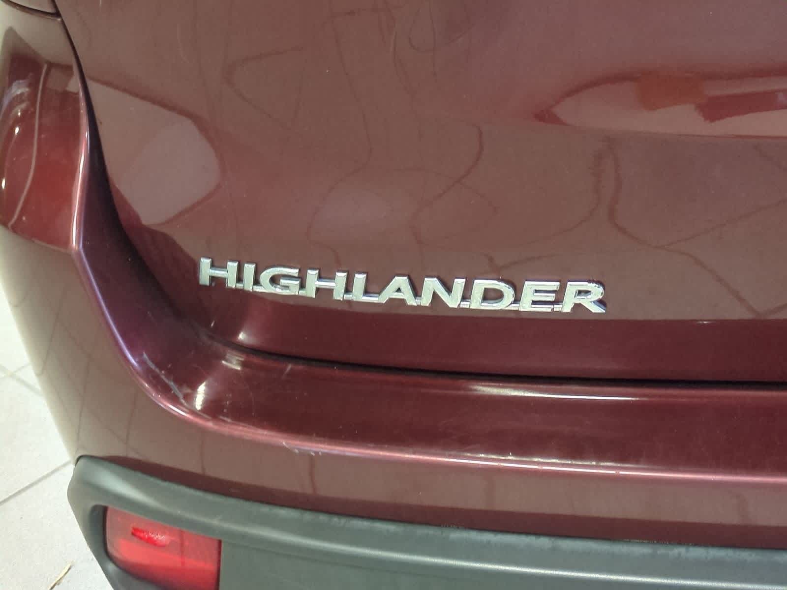 Thumbnail: 2015 Toyota Highlander - 13