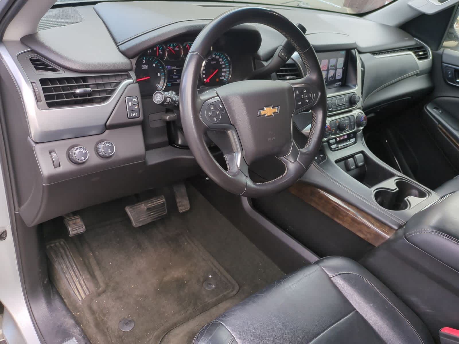 Thumbnail: 2017 Chevrolet Tahoe - 10