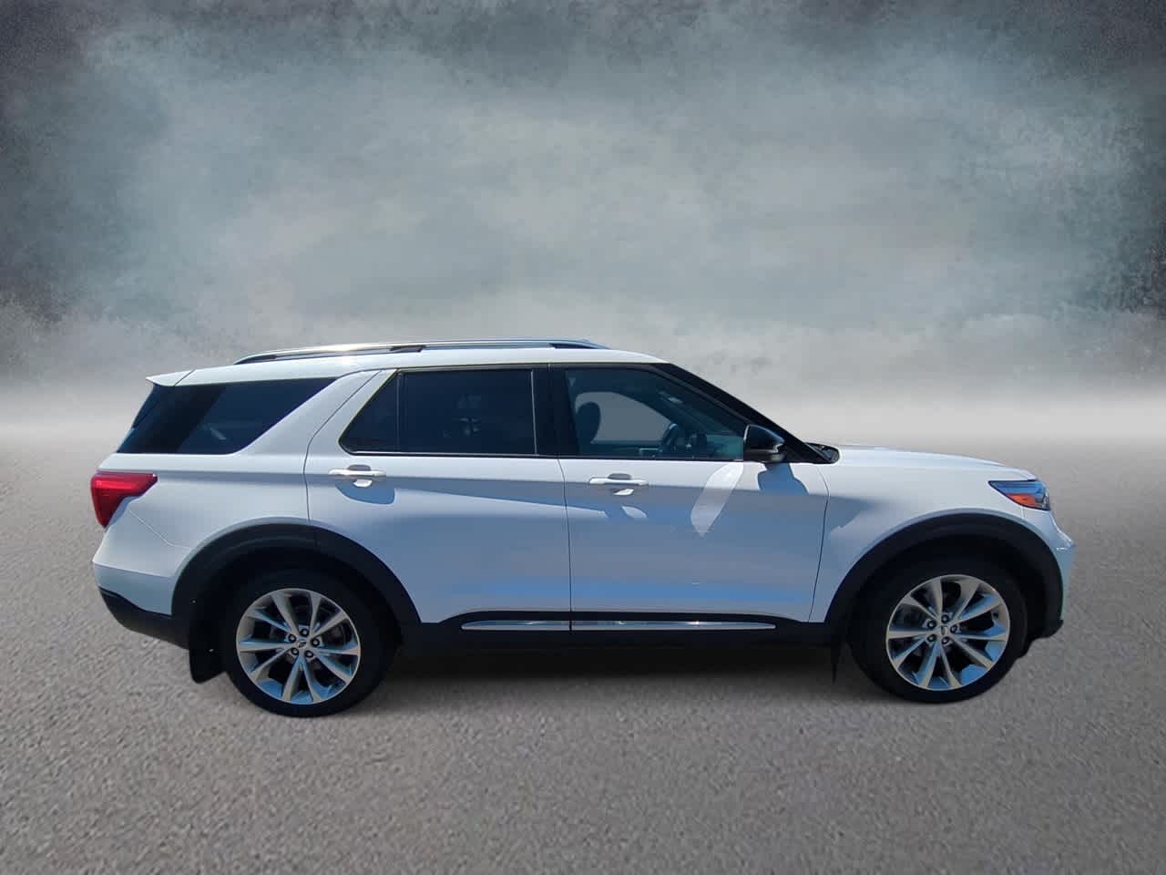 Thumbnail: 2021 Ford Explorer - 9
