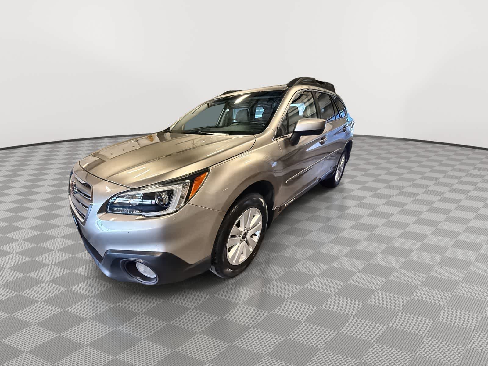 Thumbnail: 2016 Subaru Outback - 4