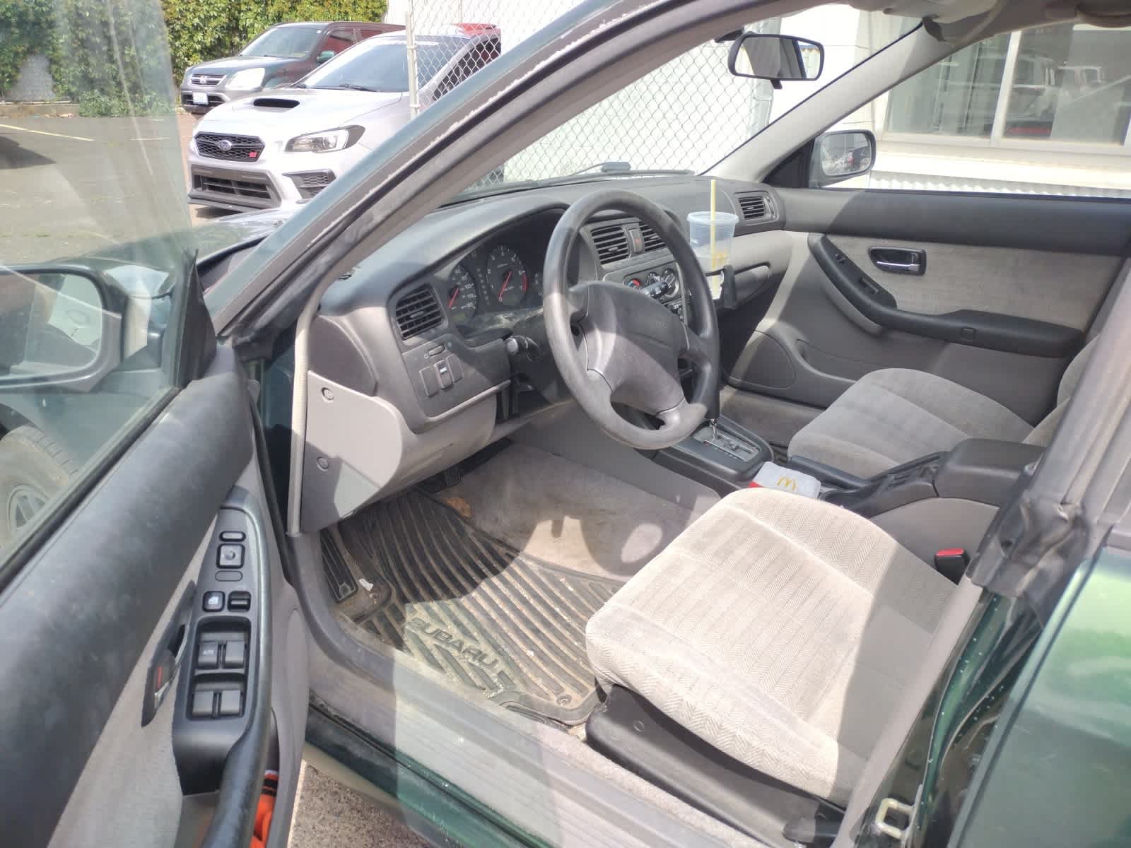 Thumbnail: 2000 Subaru Legacy - 5