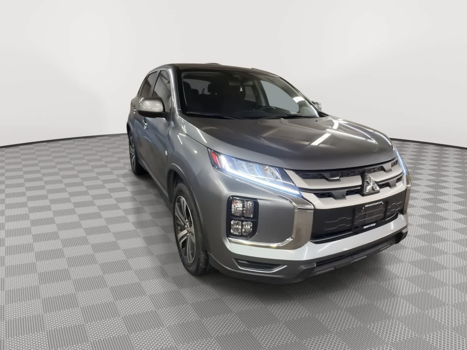 Thumbnail: 2024 Mitsubishi Outlander Sport - 2