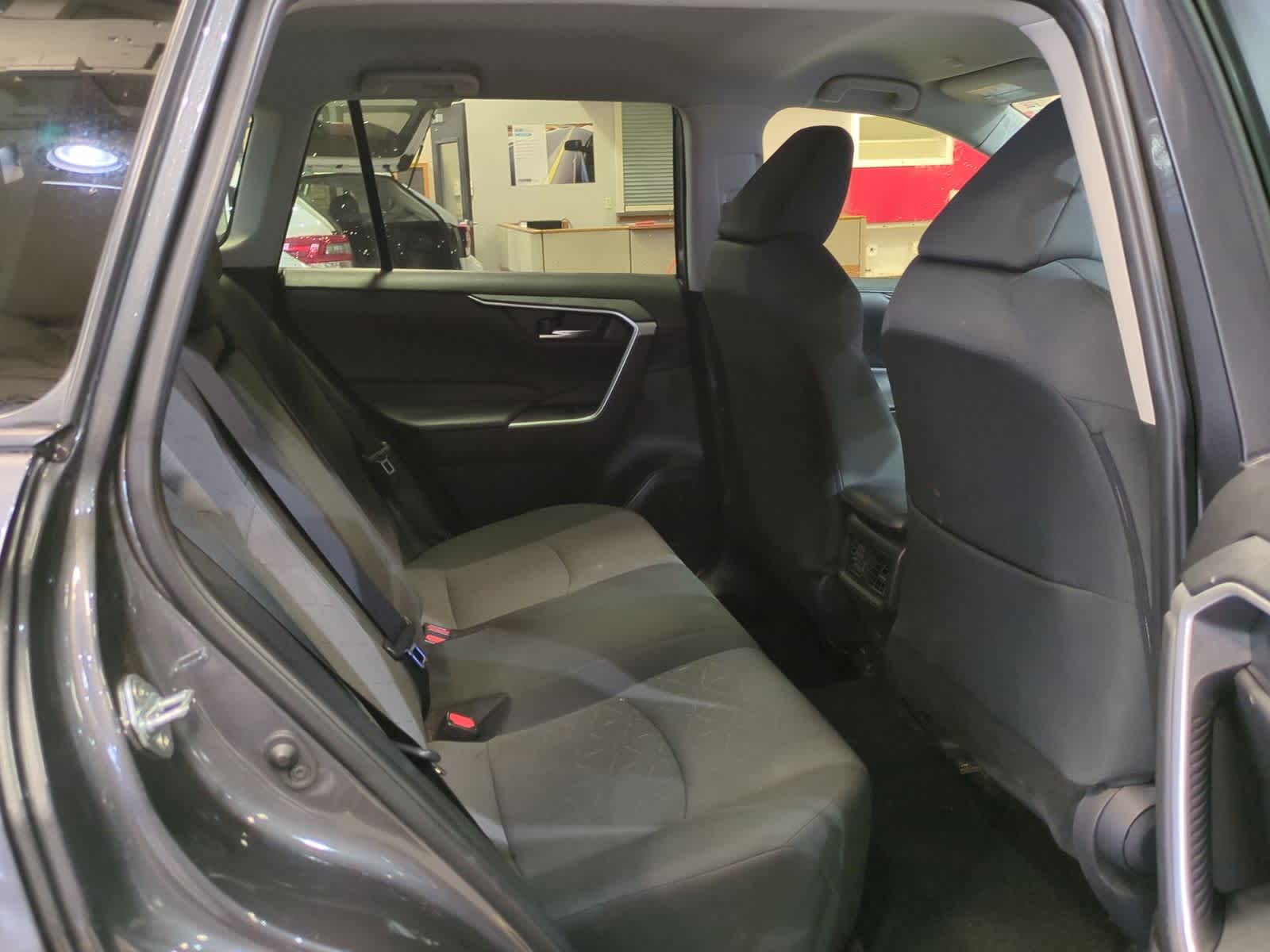 Thumbnail: 2024 Toyota RAV4 - 21