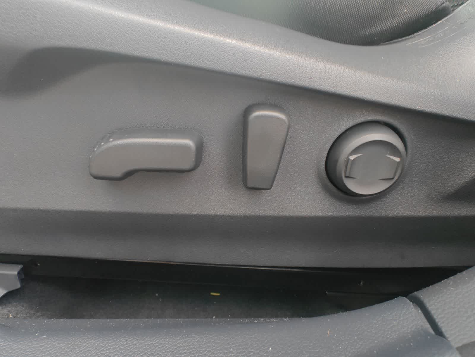 Thumbnail: 2023 Subaru Outback - 19