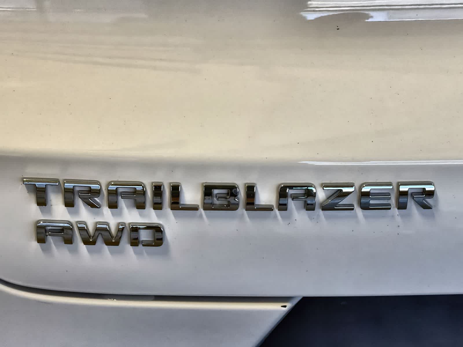 Thumbnail: 2021 Chevrolet TrailBlazer - 13