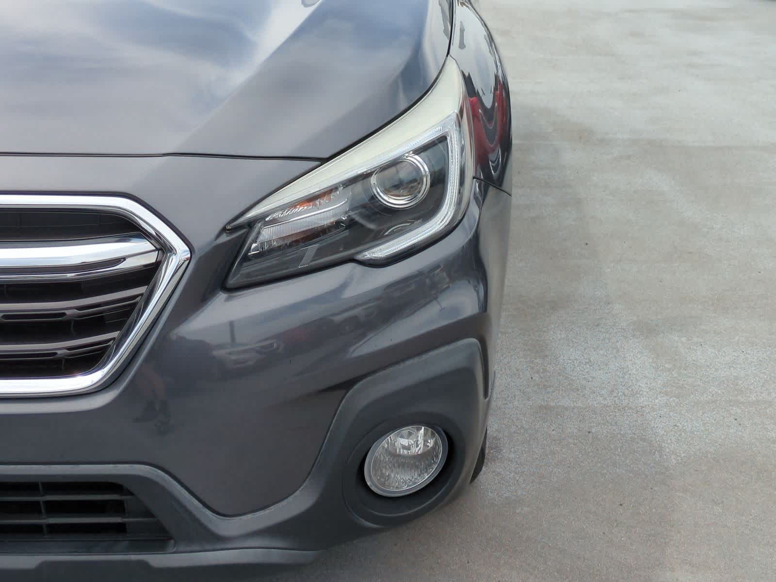 2018 Subaru Outback Limited 11