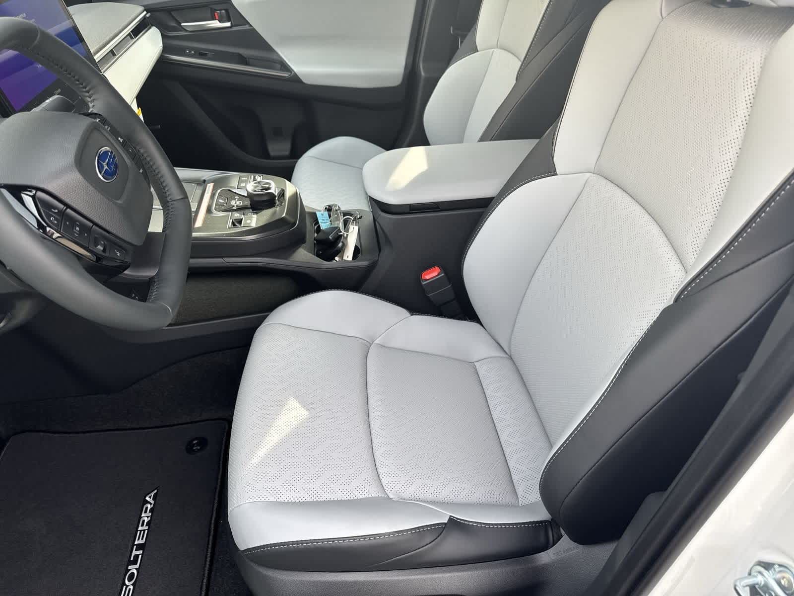 Thumbnail: 2026 Subaru Solterra - 10