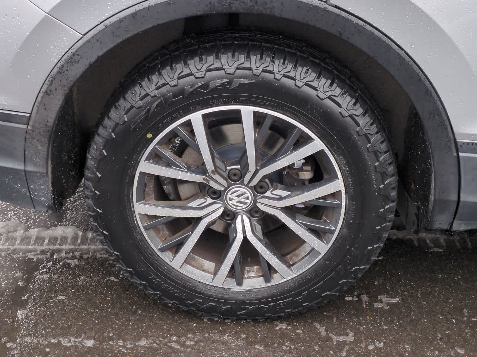 Thumbnail: 2019 Volkswagen Tiguan - 14