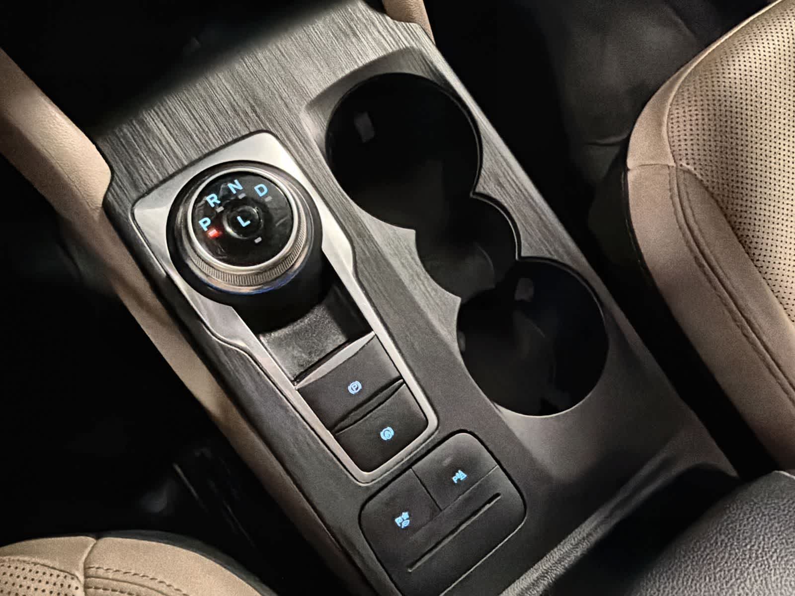 Thumbnail: 2022 Ford Escape - 33