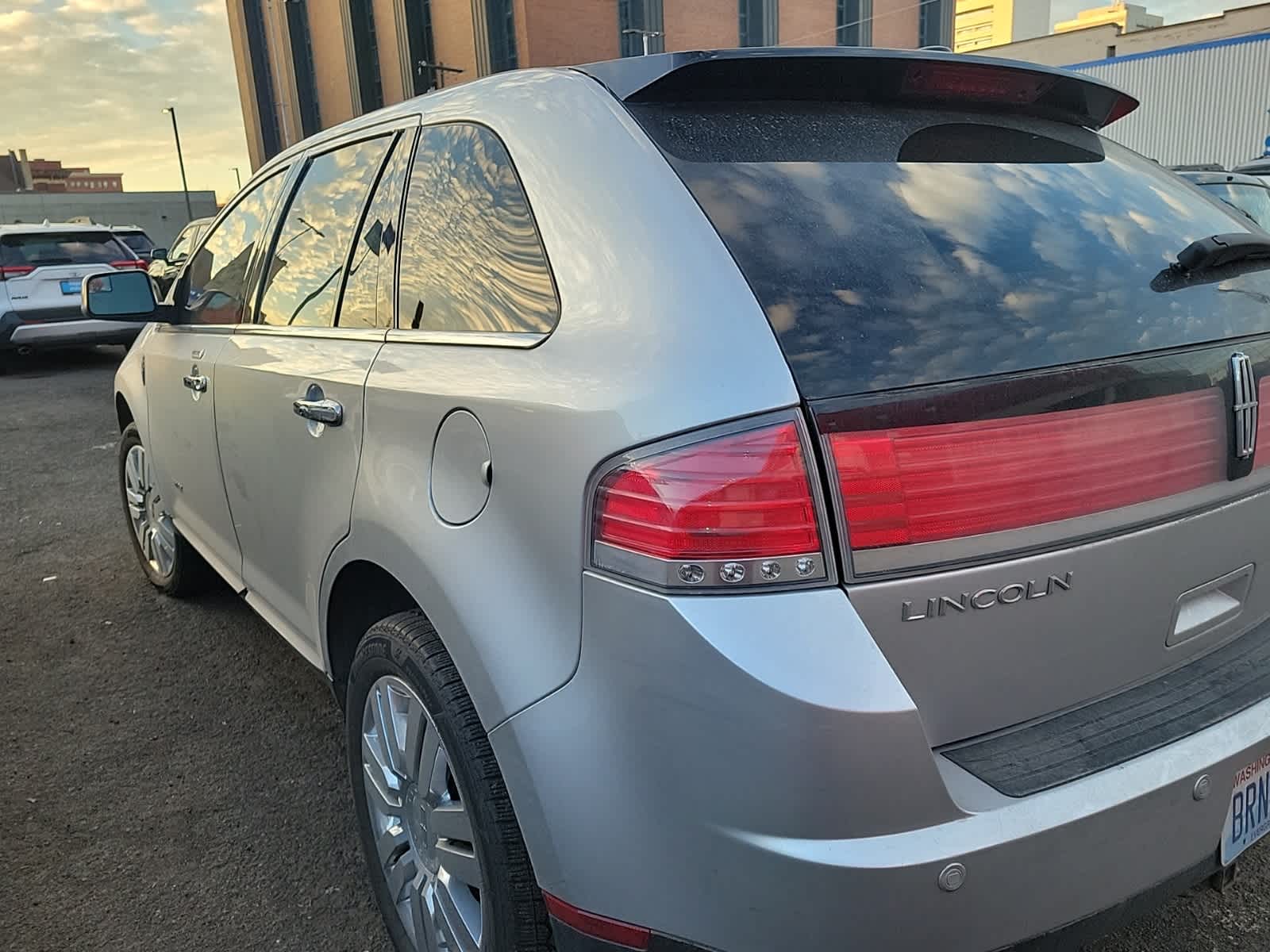 Thumbnail: 2010 Lincoln MKX - 4