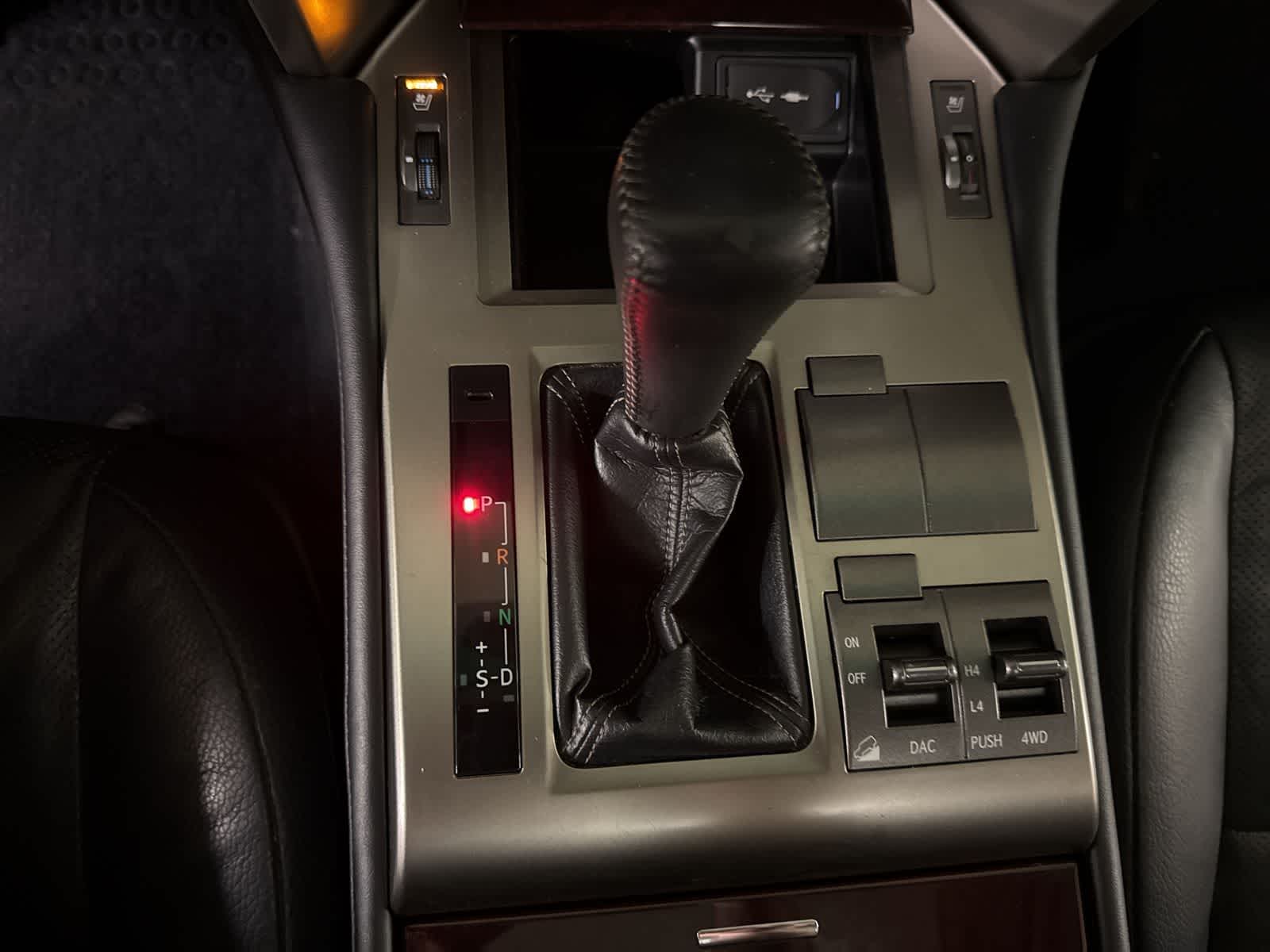 Thumbnail: 2017 Lexus GX - 33