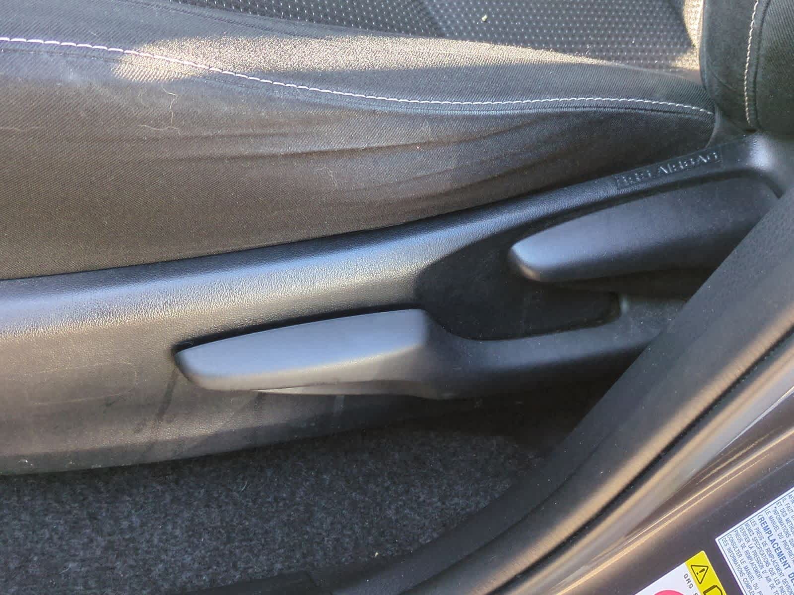 Thumbnail: 2018 Toyota RAV4 - 17