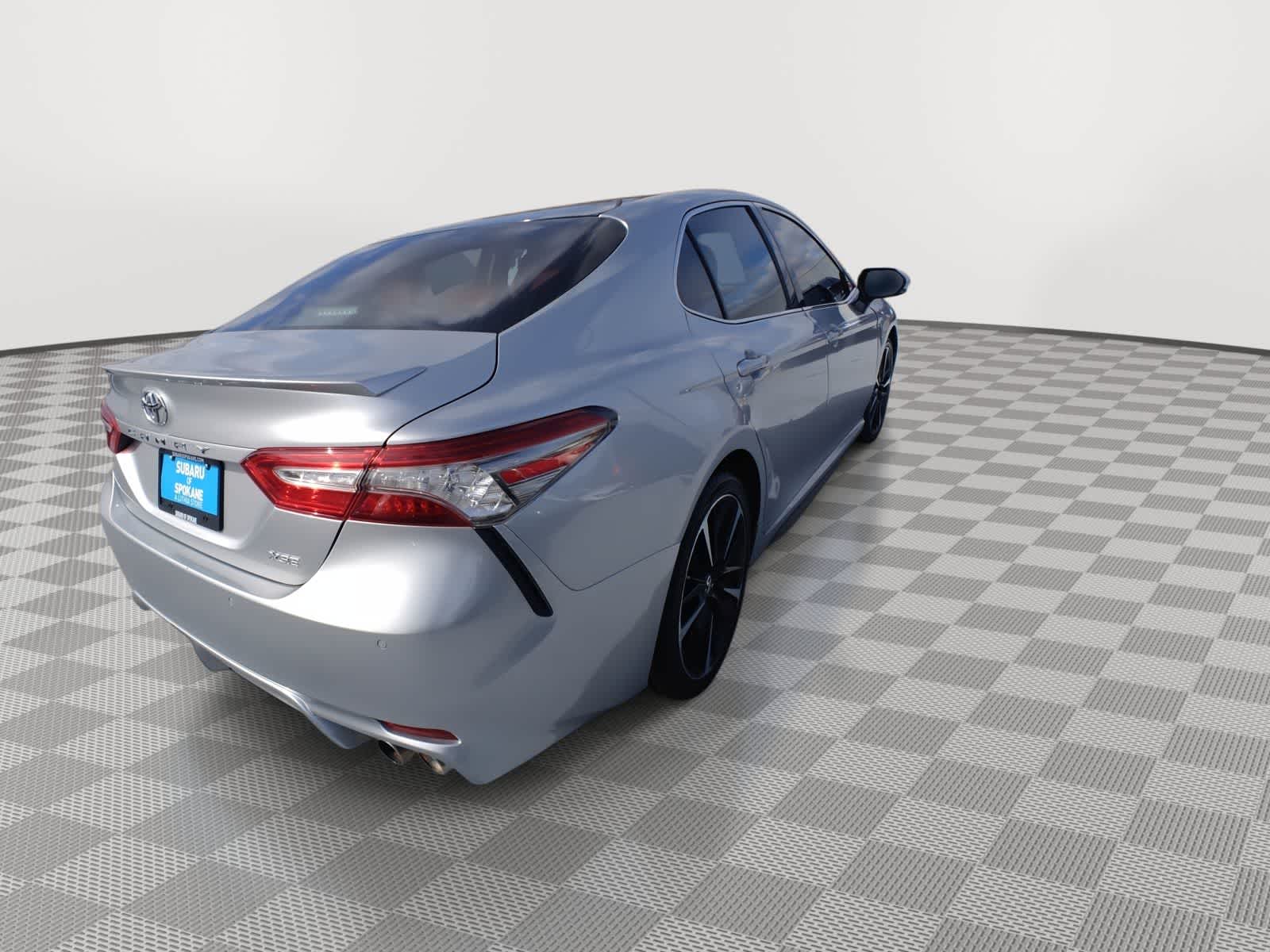 Thumbnail: 2018 Toyota Camry - 8