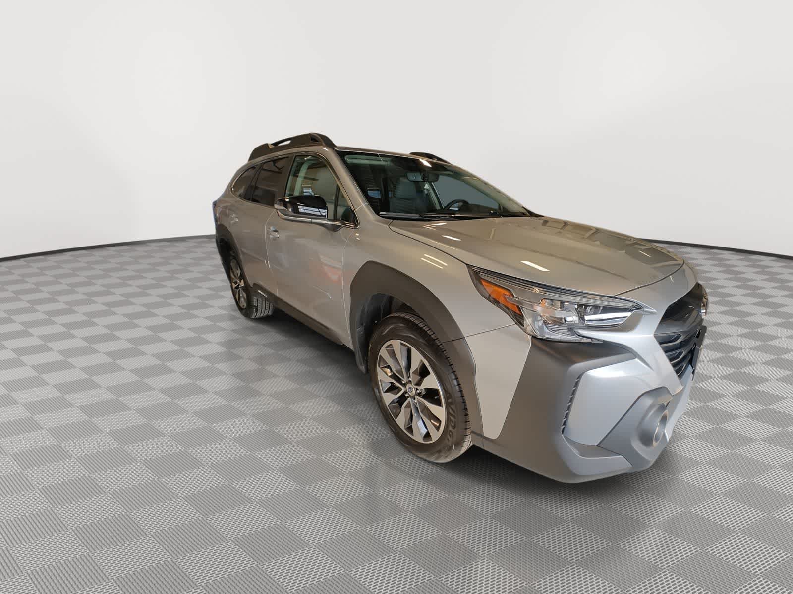Thumbnail: 2025 Subaru Outback - 3