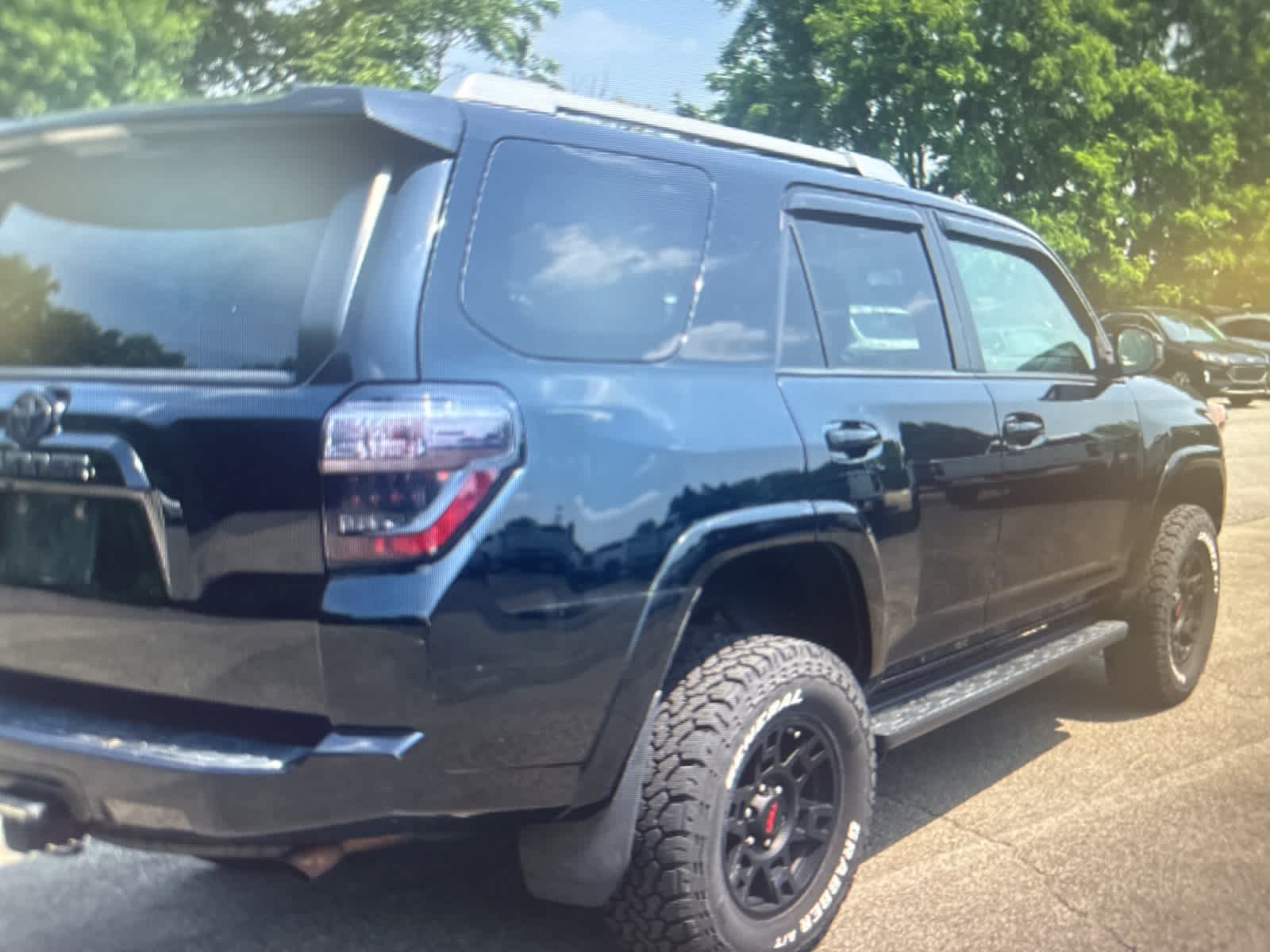 Thumbnail: 2014 Toyota 4Runner - 5