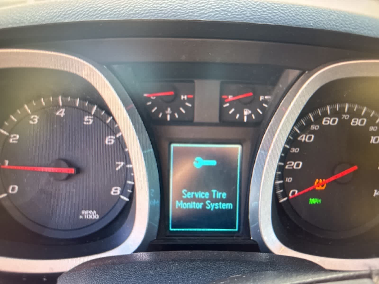 Thumbnail: 2015 Chevrolet Equinox - 19