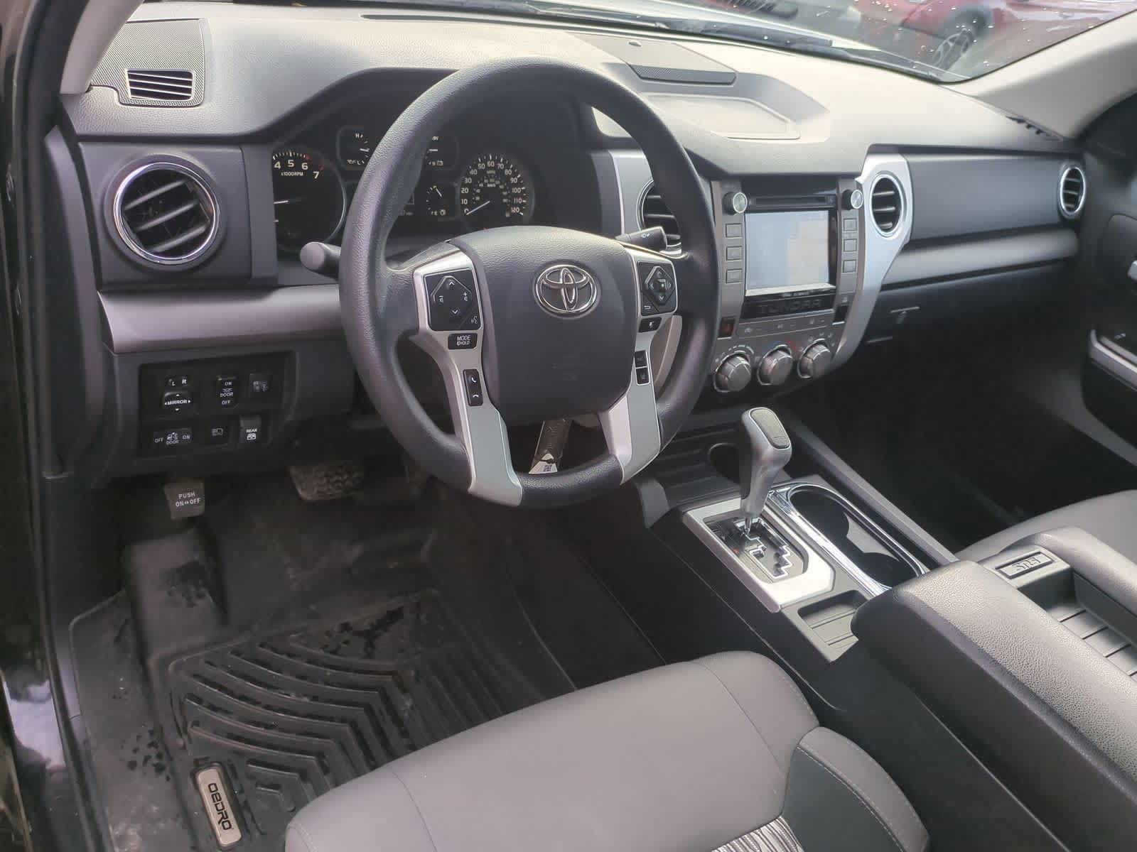 Thumbnail: 2019 Toyota Tundra - 10