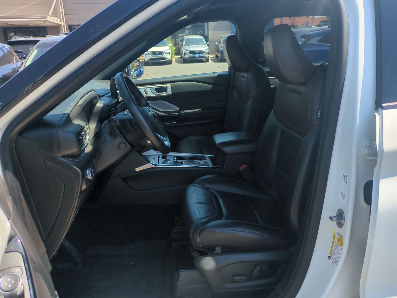 Thumbnail: 2021 Ford Explorer - 17