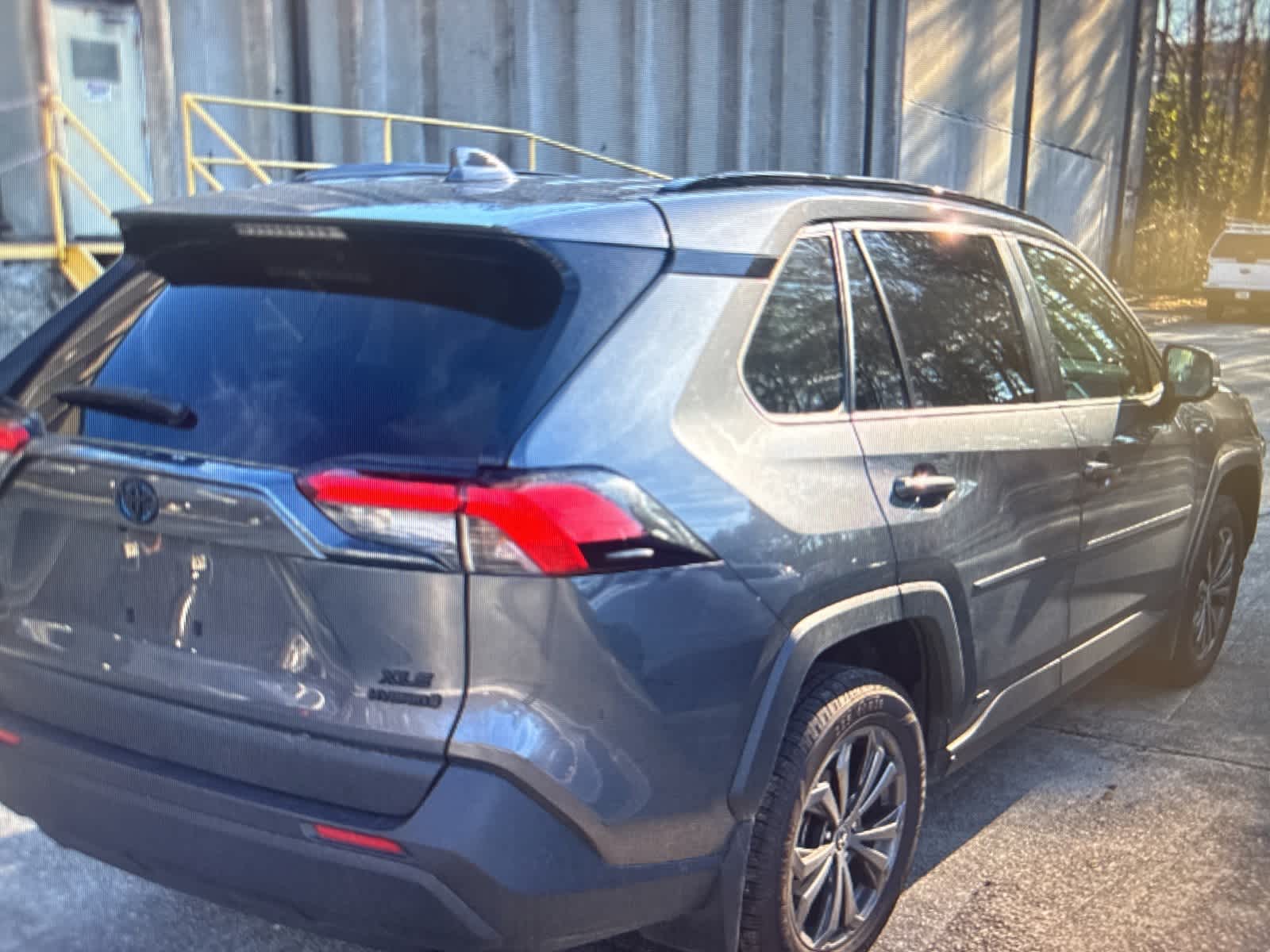 Thumbnail: 2022 Toyota RAV4 - 5