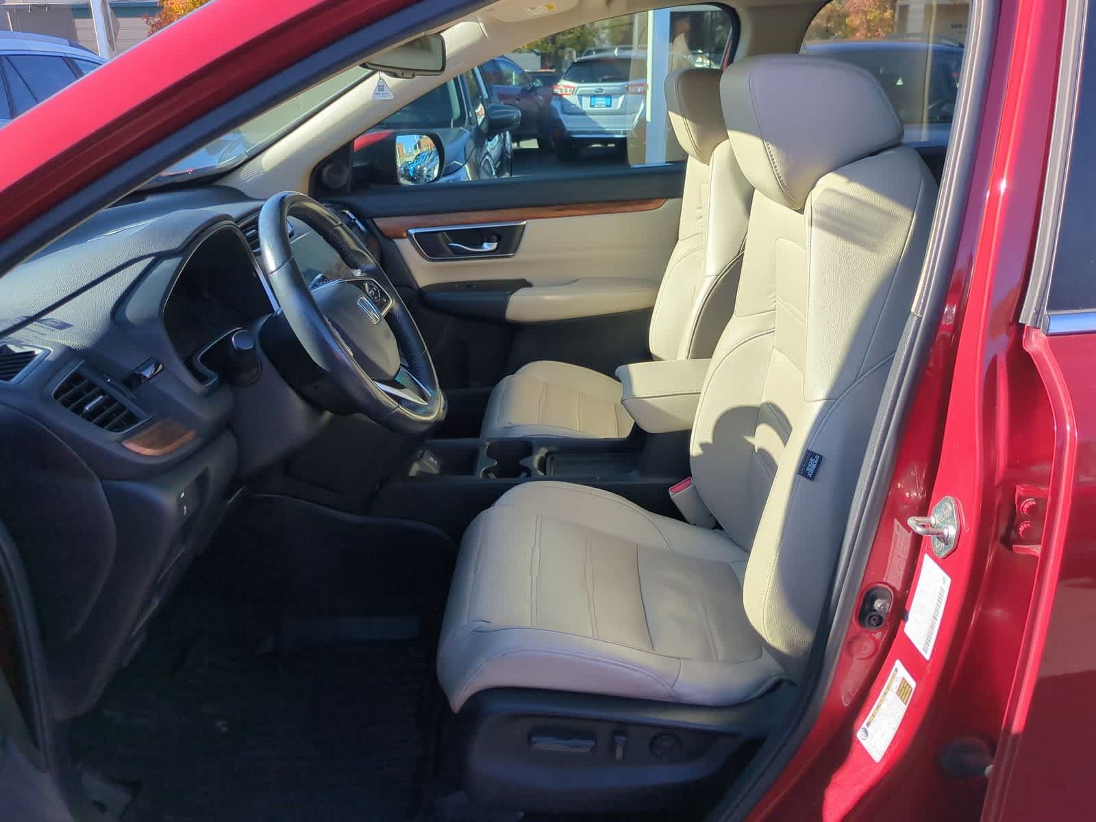 Thumbnail: 2019 Honda CR-V - 17