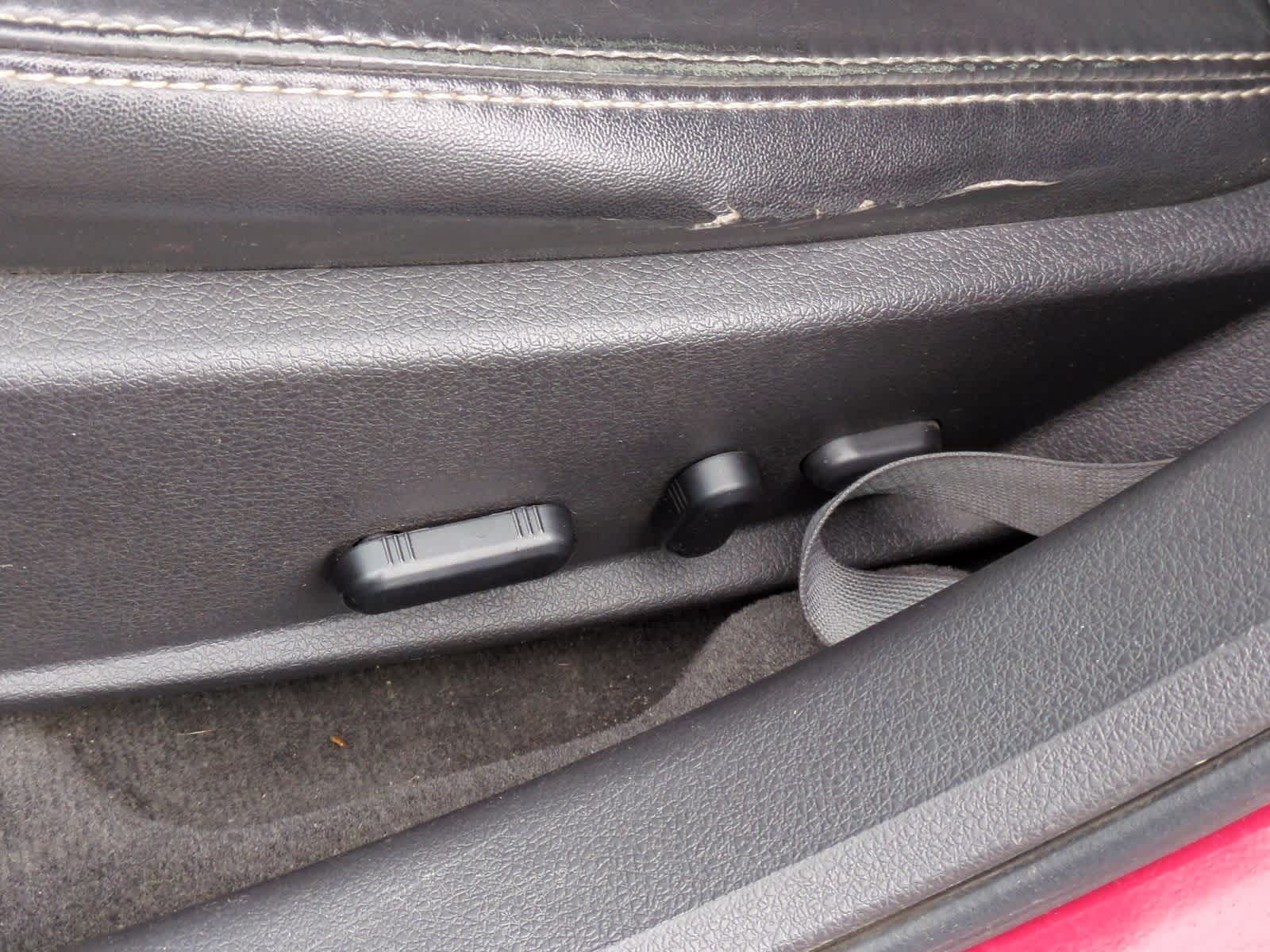 Thumbnail: 2012 Ford Fusion - 18